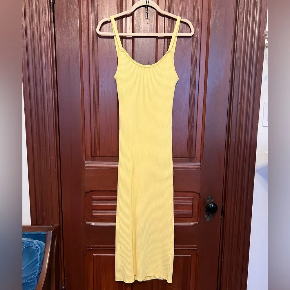 Zara butter yellow knitwear bodycon spaghetti strap midi dress. Backless. Medium - Picture 3 of 7